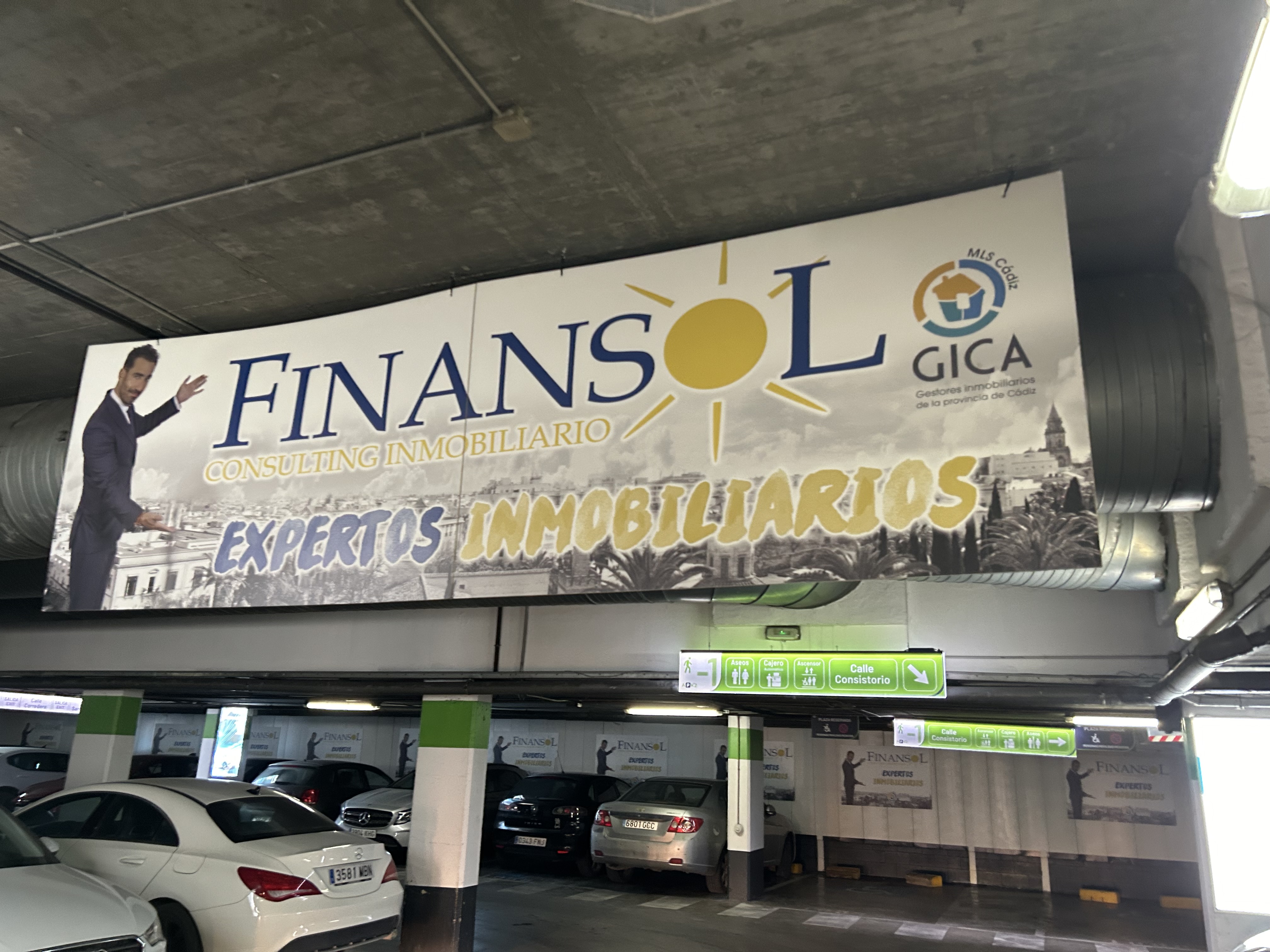 Publicidad En Gran Formato